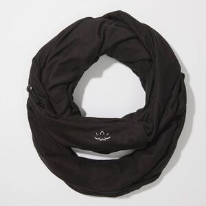 Beyond Yoga Pocket Infinity Scarf with Logo